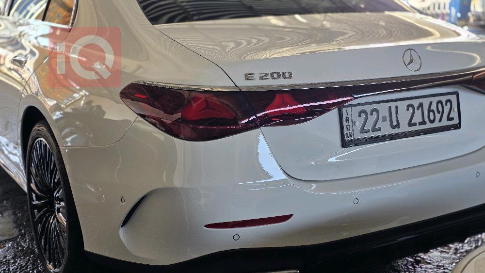 مرسيدس بنز E-Class